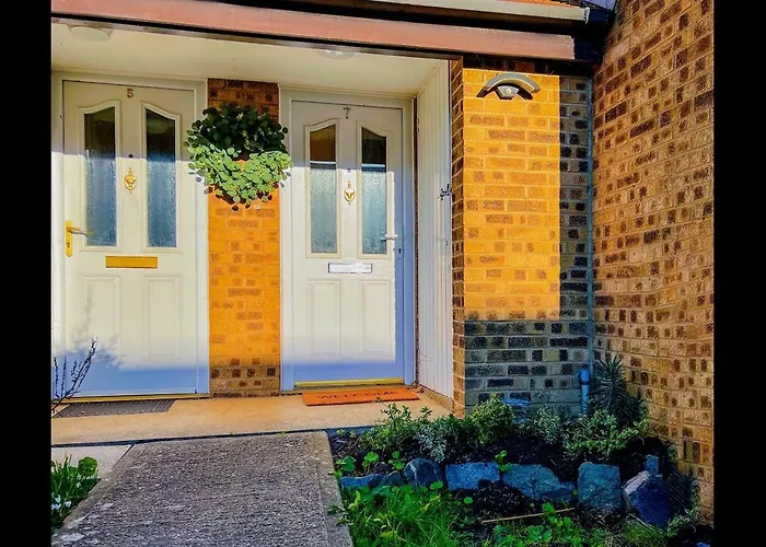 Cambridge Apartment At St Neot